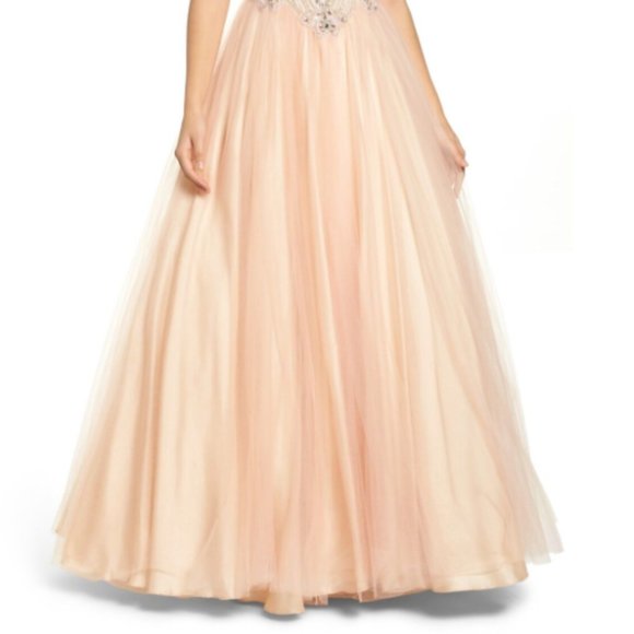 MAC DUGGAL CUTOUT BEADED BODICE BLUSH BALL-GOWN DrESS sz 14 - Picture 8 of 13